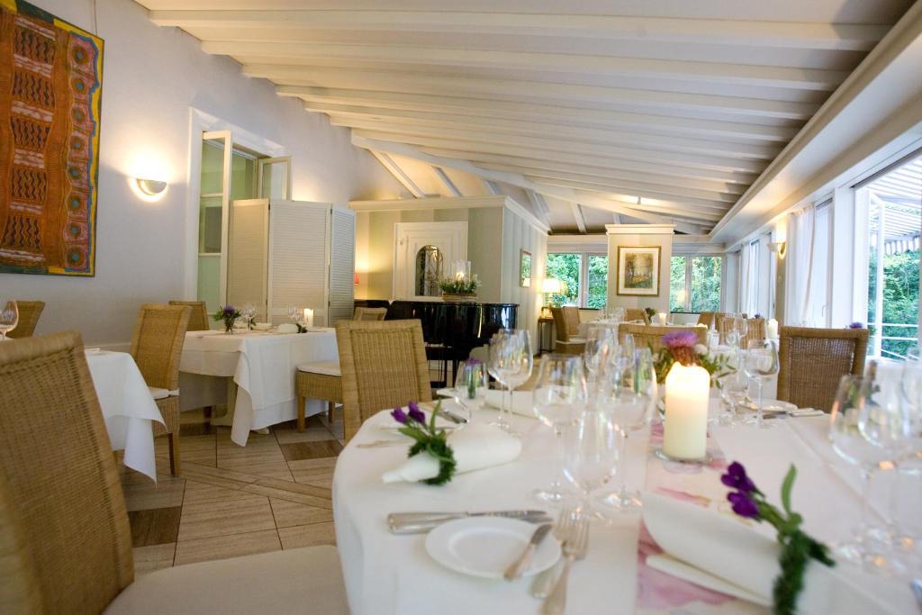 Hotel Restaurant Villa Fayence Валлерфанген Экстерьер фото